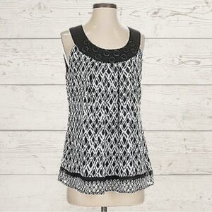 Dressbarn Black and White Patterned Blouse